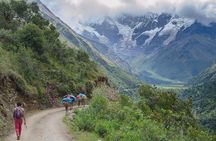 Humantay Lake Day Hike (Small Group or Private)