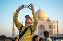 Taj Mahal And Agra Fort Private Day Tour with 5 Star Lunch