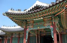Korean Palace and Market Tour in Seoul Including Insadong and Gyeongbokgung Palace
