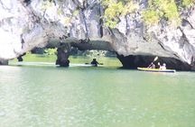 Lan Ha bay Boutique Cruise 2D/1N Tour: Kayaking & swimming at pristine places