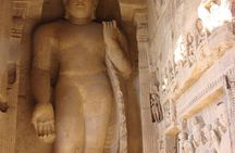 Private Tour: Customizable Mumbai Sightseeing Including Elephanta Caves or Kanheri Caves