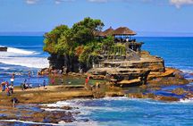 Bali Romantic: Ubud and Tanah Lot Tour