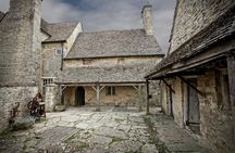 Downton Abbey Town and Country Tour from London by Private Black Taxi