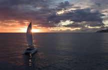 Private Oahu Sunset Charter with Tasting and Drinks