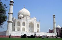 Agra: Taj Mahal and Agra Fort Private Guided Half-Day Trip