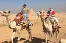 8-hours private tour Giza pyramids ,sphinx and Egyptian museum 