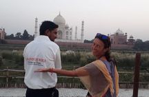 Same Day Taj Mahal Tour By Gatiman Express Train With Local Tour Guide
