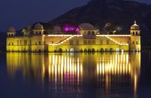 Private Night Tour of Jaipur with Food and Drink