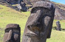 Easter Island Full-Day Tour: Ahu Tongariki, Rano Raraku and Anakena Beach