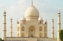 Taj Mahal Tour From Delhi With Lunch And Entrance Tickets