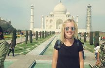 Taj Mahal & Agra Fort Tour with Home Cooked lunch at Locals Home