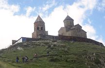 Private 1-Day Tour to Kazbegi & Gergeti Trinity Church