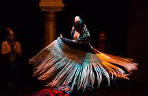 Seville: Puro Flamenco Show - Museo del Baile Flamenco