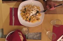 Walking Food Tour of Florence with Tastings and Wine