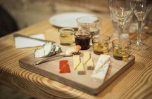Paris Cheesemaking Workshop including Wine and Cheese Tasting with an Expert