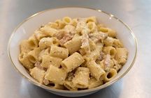 Typical Dining & Cooking Demo at Local's Home in Rome