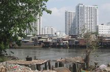 Saigon Slum tour, Chillspots tour by scooter | Female driver