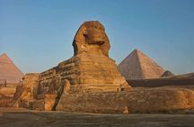 Tour to Cairo and the Pyramids from Hurghada by Private Vehicle