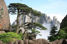 Private Two Days Huangshan (Yellow Mountain) Sightseeing Tour