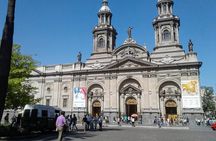 Wine Tour and Santiago City in a Small Group