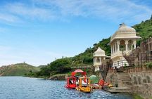 Udaipur Sightseeing Day Tour with Professional Guide and Driver