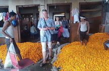 Old Delhi - Hidden Gems Tour on Rickshaws with Guide & Audio Headsets