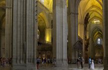 Seville Cathedral & Giralda: Guided Tour with Fast-Track Tickets