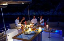 Santorini Luxury Catamaran Sunset Cruise with BBQ, Drink and Transfer