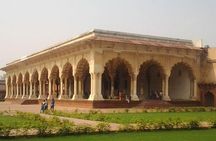 Private Taj Mahal and Agra Tour by Gatimaan Express 