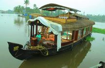 Kochi Private Tour: Overnight Alleppey Backwaters Luxury Houseboat Cruise