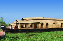 Private Kerala Backwater Houseboat Day Cruise with Lunch from Cochin