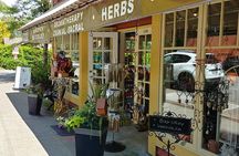 Fort Langley & Vineyard Explorer Private Tour 