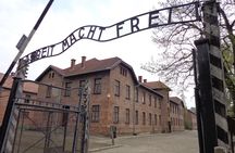 Auschwitz-Birkenau Museum Half-Day Bus Tour from Krakow