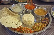 Private Market Tour and Vegan Indian Cooking Demo in Andheri West Mumbai
