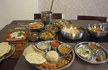 Private Market Tour and Vegan Indian Cooking Demo in Andheri West Mumbai