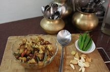 Private Market Tour and Cooking Lesson in a Local New Delhi Home