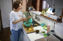 Private Market Tour and Cooking Lesson With a Tokyo Native Makiko in Her Home