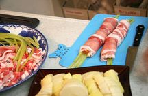 Nagoya Super Market Tour & Home Cooking Class with a Local, Akiko