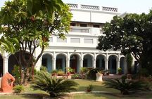 3-hour Private Cooking Lesson and Meal in a Local Agra Home