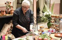 Market Tour & Traditional Moroccan Cooking Class in Marrakech