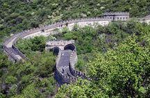 2-Day Beijing Group Tour Including 2 Sections of Great Wall and Ming Tomb 