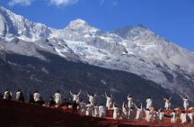 Private City Tour of Lijiang Including Lunch