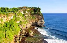 Sunset and Kecak Fire Dance at Uluwatu Temple