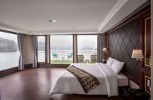 Lan Ha Bay 2-Day with La Pinta Cruise