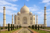 Private Taj Mahal Agra Full-Day Tour From Delhi (All Inclusive)