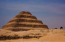 Top Rated Saqqara Highlights: Private Guided Day Tour from Cairo