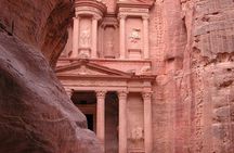 Private Tour: Petra and Wadi Rum Day Trip from Dead Sea