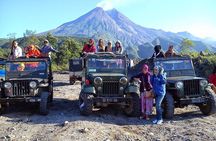 4 Day Yogyakarta Merapi Borobudur - PRIVATE Tour with GUIDE