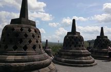 4 Day Yogyakarta Merapi Borobudur - PRIVATE Tour with GUIDE
