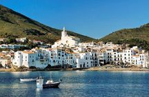 Dalí Museum and Costa Brava Small Group Tour from Girona